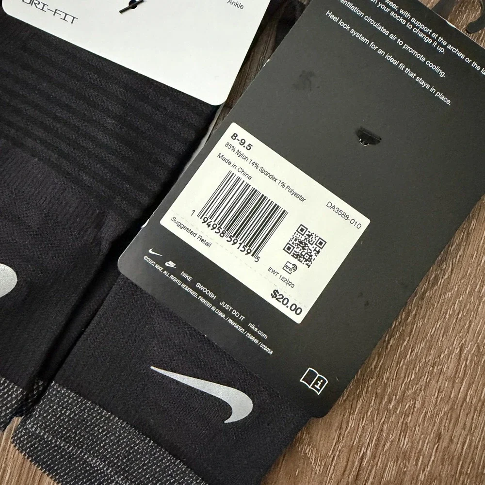 Nike Spark Running Socks Women 9.5-11 Men 8-9.5 Black Lightweight Ankle Dri-FIT